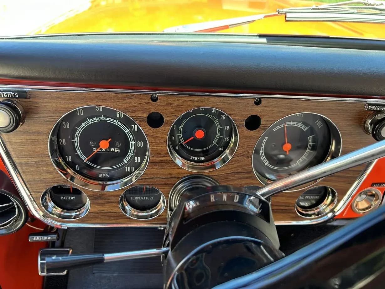 1972 Chevrolet K20 Cheyenne Super 4×4 Pickup, view