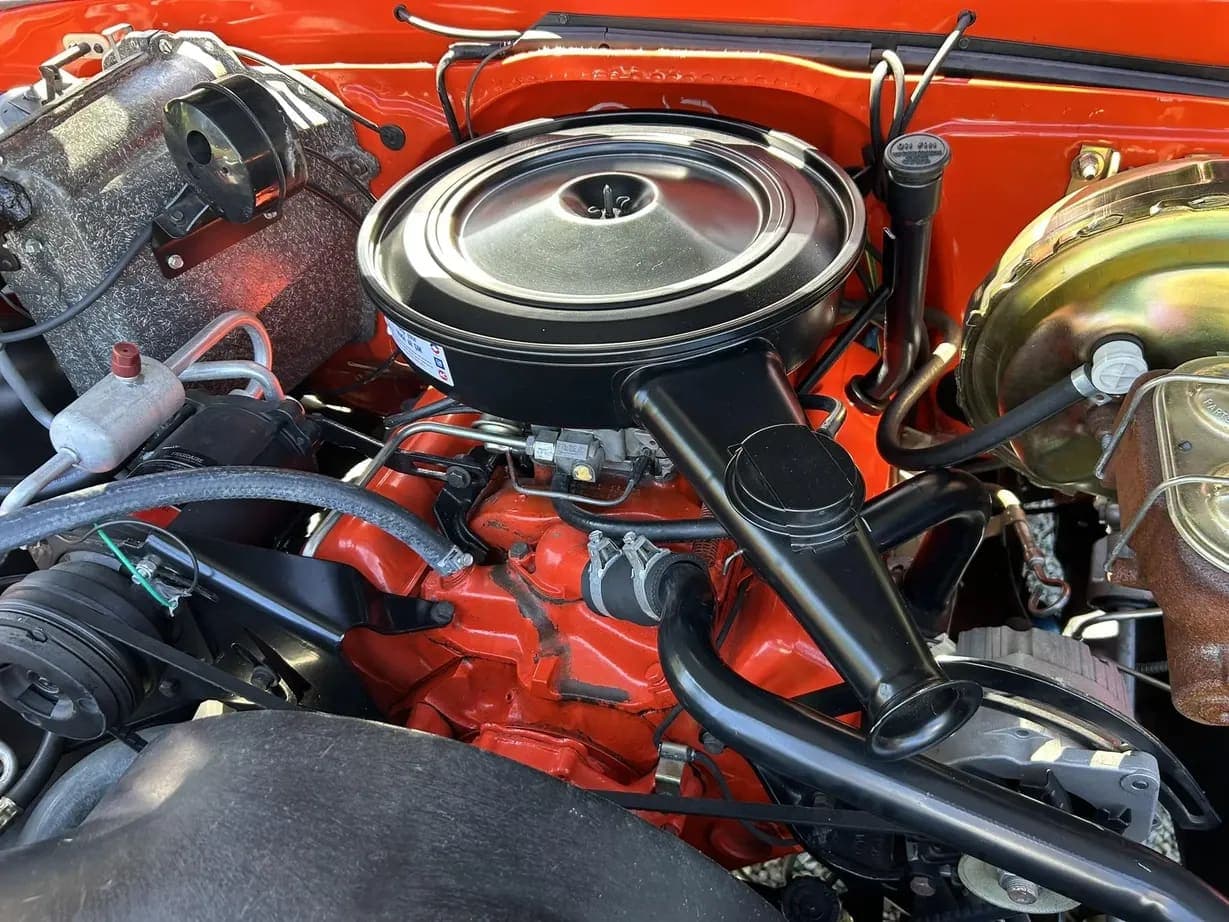 1972 Chevrolet K20 Cheyenne Super 4×4 Pickup, view