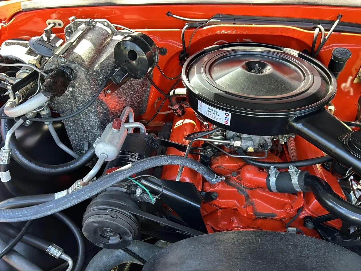 1972 Chevrolet K20 Cheyenne Super 4×4 Pickup, view