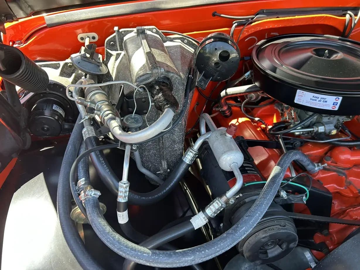 1972 Chevrolet K20 Cheyenne Super 4×4 Pickup, view