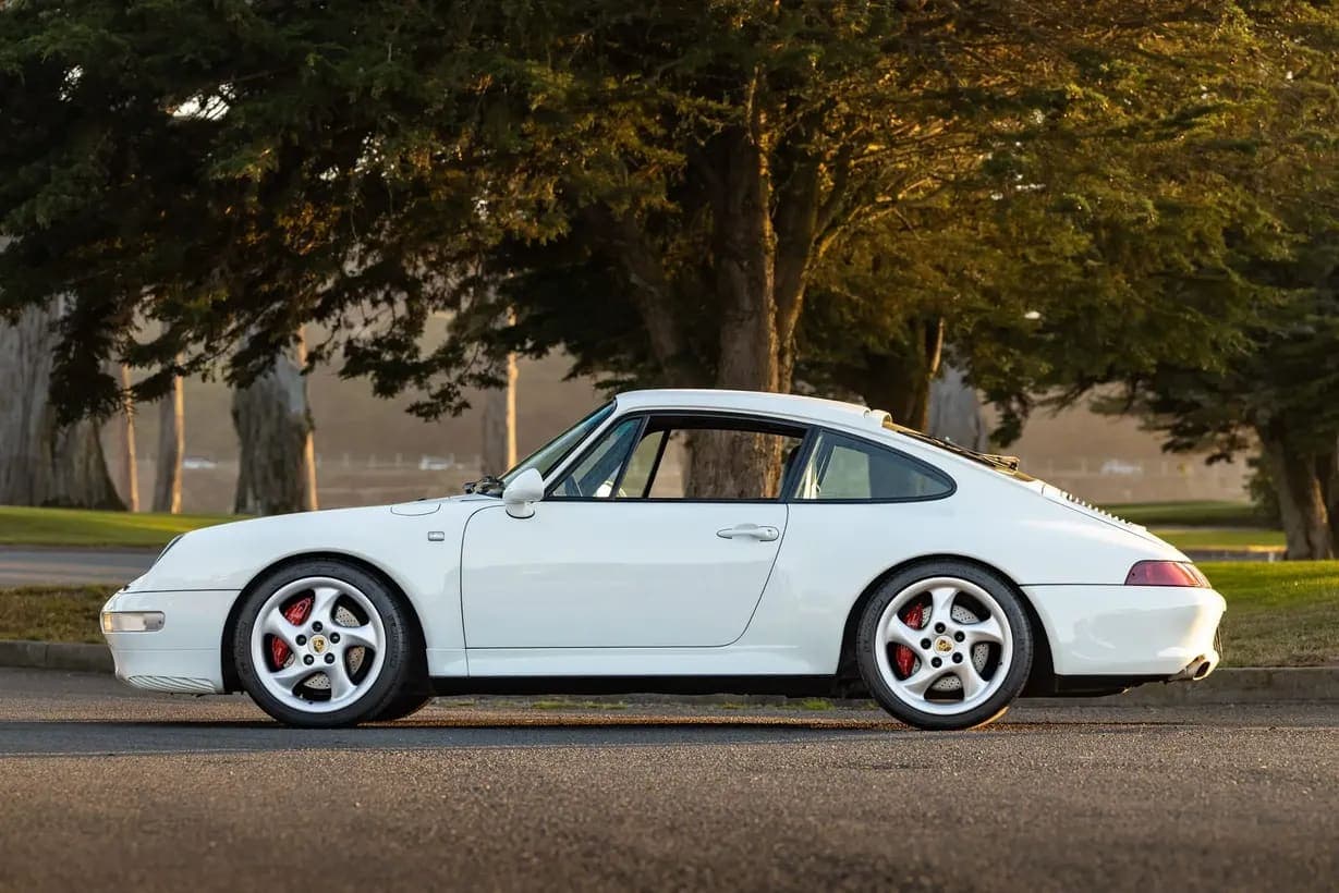 1996 Porsche 911 Carrera 4S Coupe 6-Speed, view