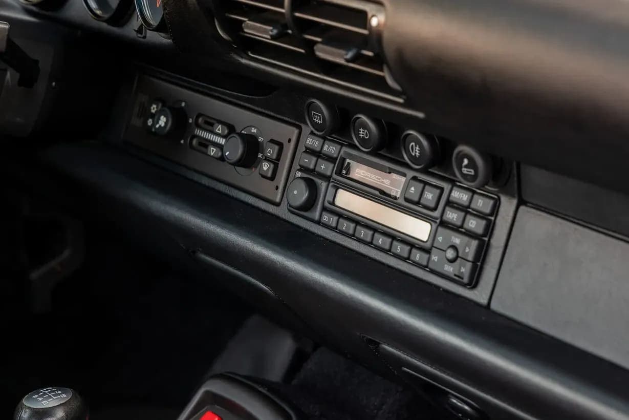 1996 Porsche 911 Carrera 4S Coupe 6-Speed, view