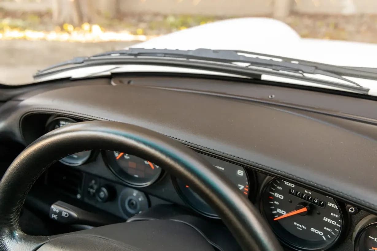 1996 Porsche 911 Carrera 4S Coupe 6-Speed, view