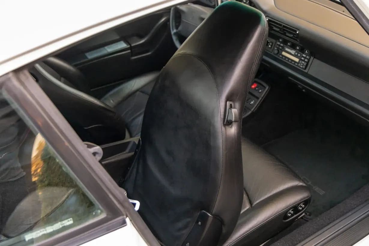 1996 Porsche 911 Carrera 4S Coupe 6-Speed, view